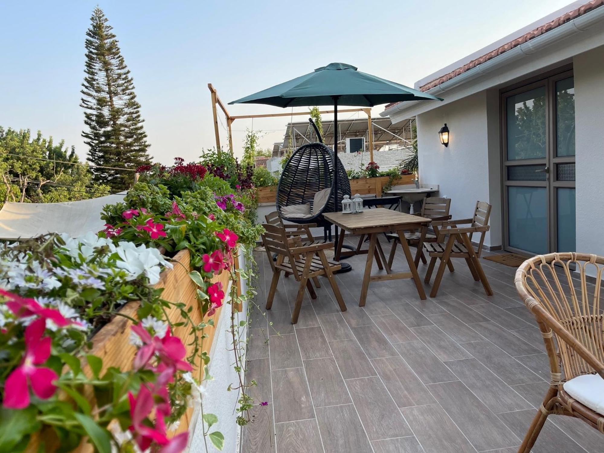 Bar-On Vacation Resort - Nature, Culture, Tours & Tastes Near Nahariyya - בר-און ריזורט, בתי מפונים , טבע, תרבות, סיורים וקולינריה Ben 'Ammi 部屋 写真