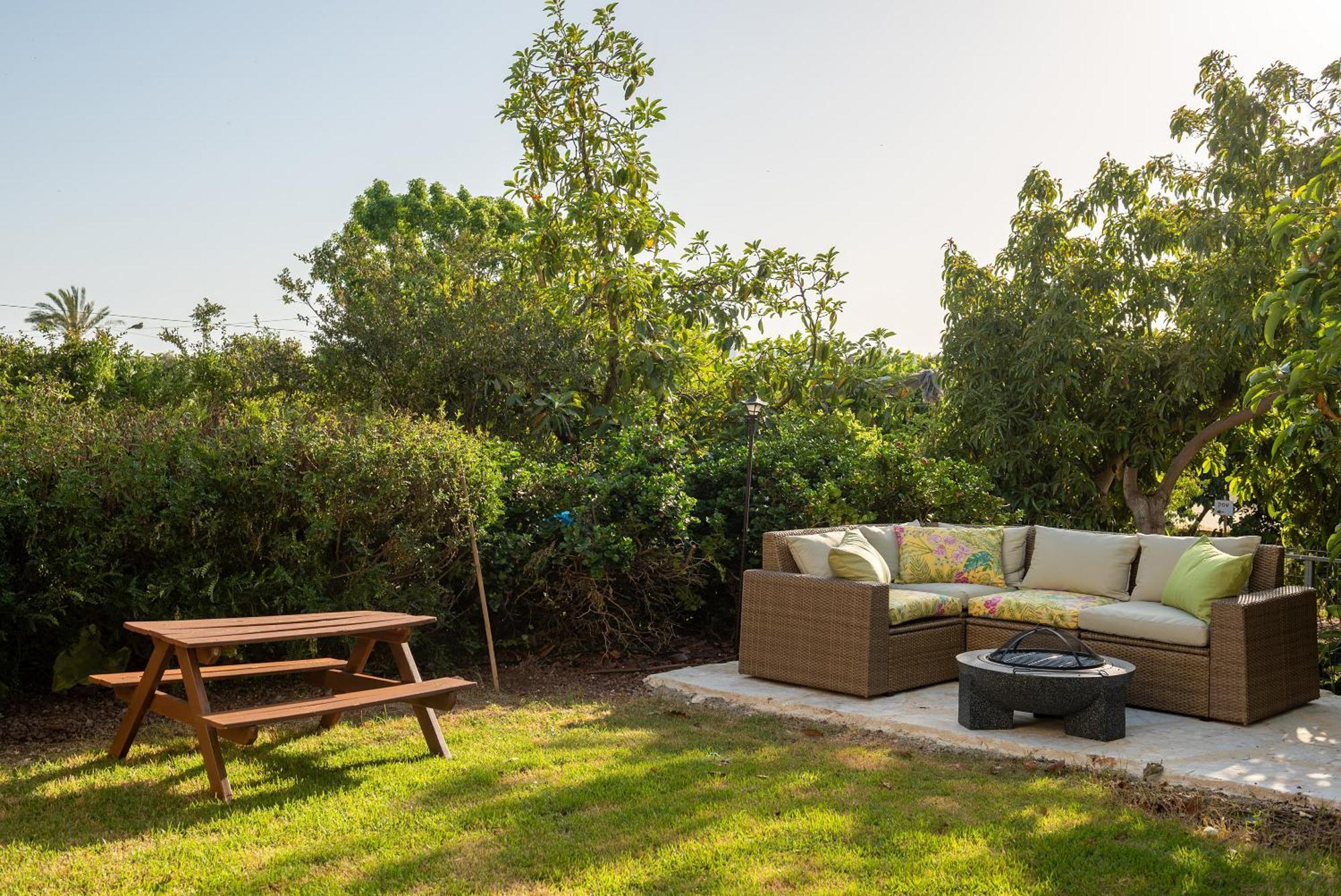 Bar-On Vacation Resort - Nature, Culture, Tours & Tastes Near Nahariyya - בר-און ריזורט, בתי מפונים , טבע, תרבות, סיורים וקולינריה Ben 'Ammi 部屋 写真